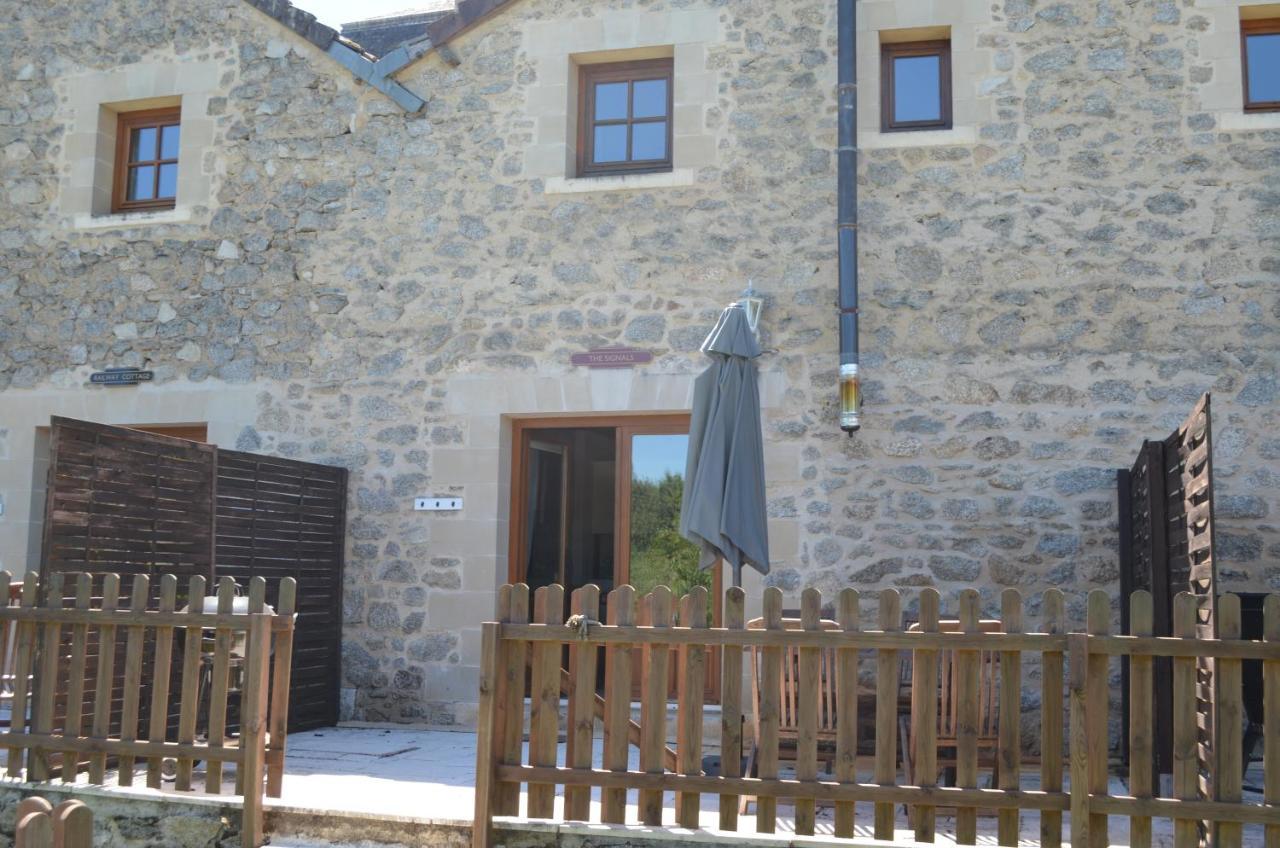 Character 2 Bed Cottage Within Walking Distance Of Bar/Restaurants Piegut-Pluviers Ngoại thất bức ảnh